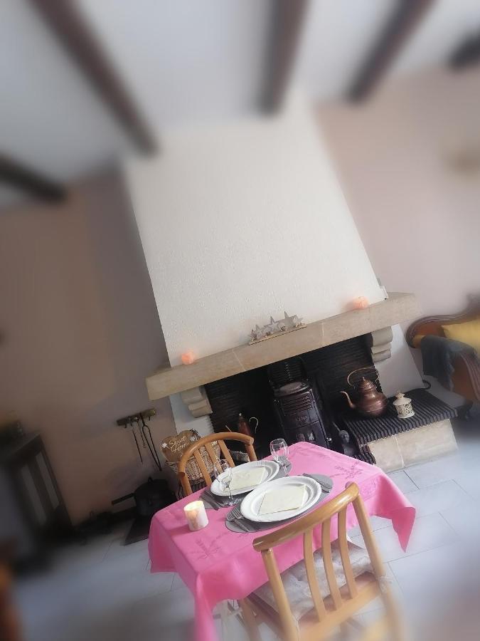 Chez Many, Par Fred Et Henri Bed and Breakfast Monthermé Εξωτερικό φωτογραφία